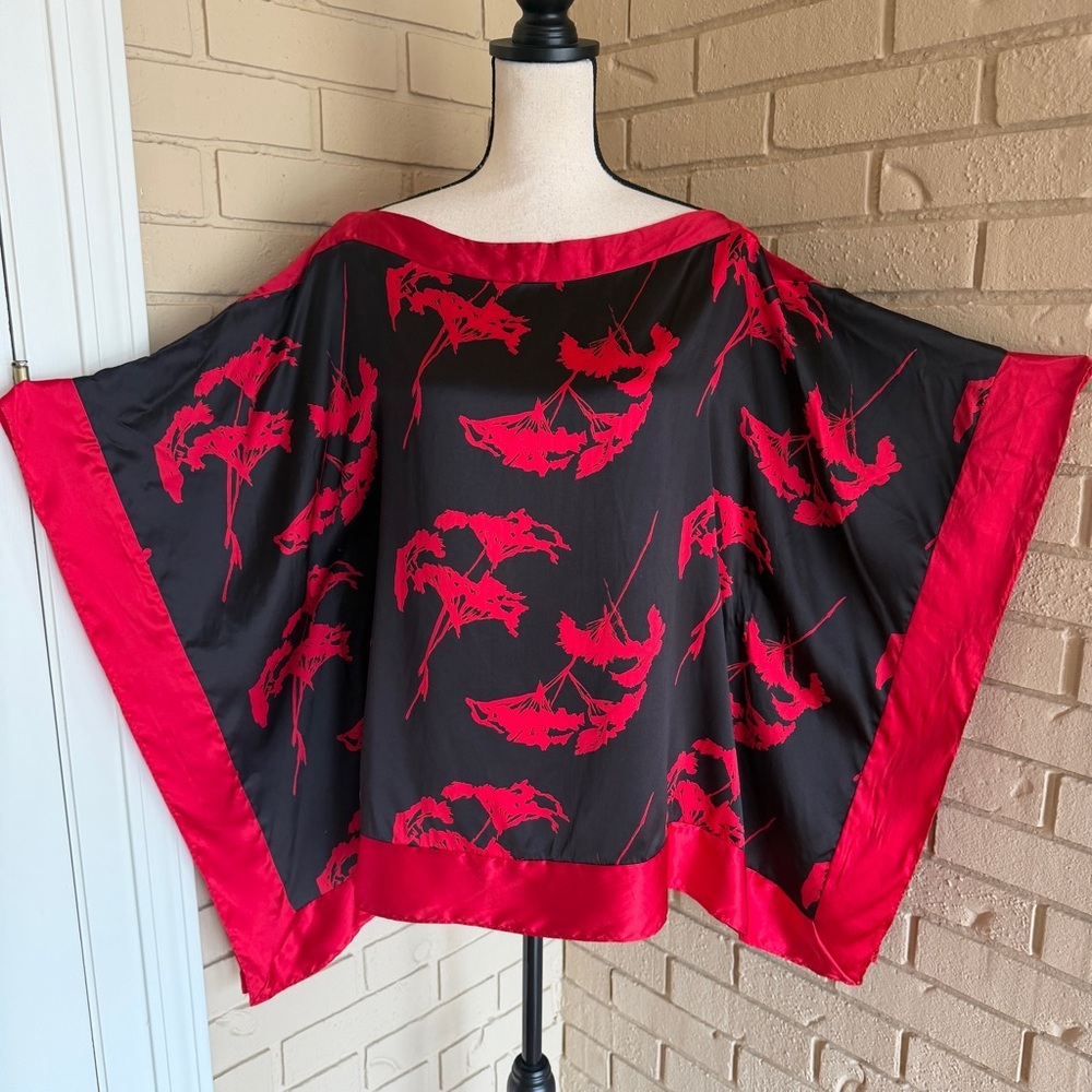 WDNY 100% silk Asian Kimono Style Blouse Flowy Cocktail Party Art To Wear OS